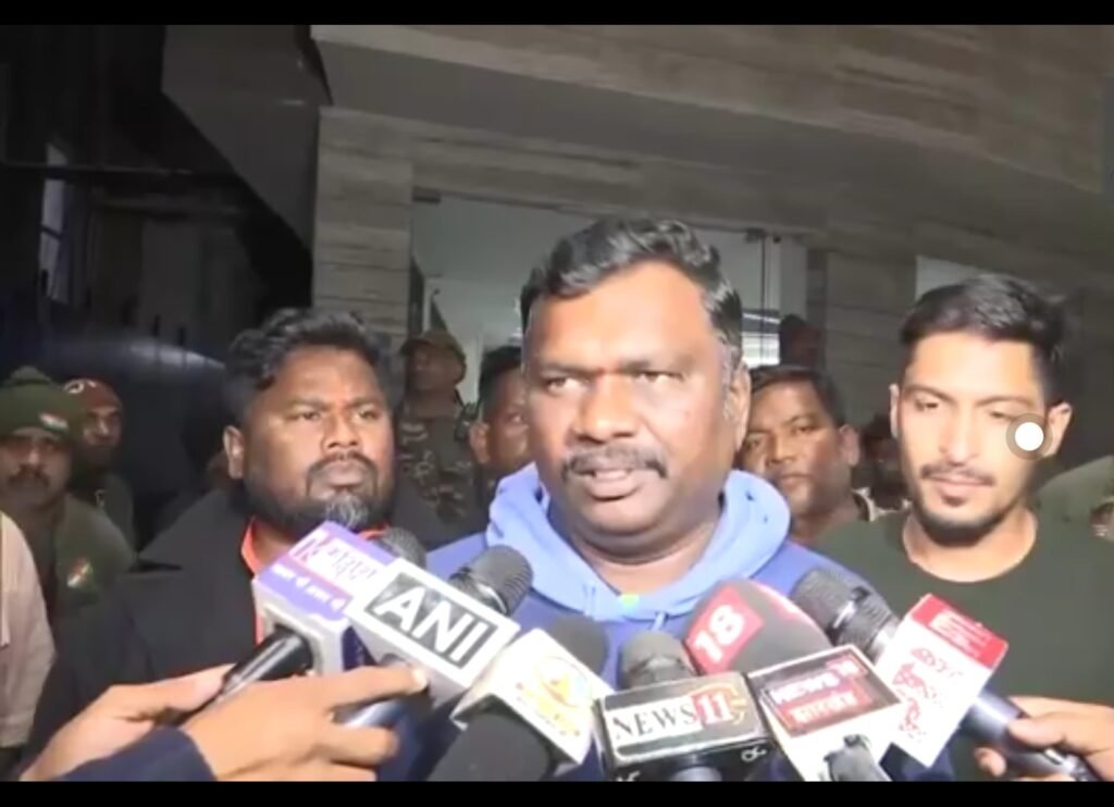 हमने दो जवान खो दिए और यह एक दुर्भाग्यपूर्ण घटना है:- विपक्षी नेता, अमर कुमार बाउरी