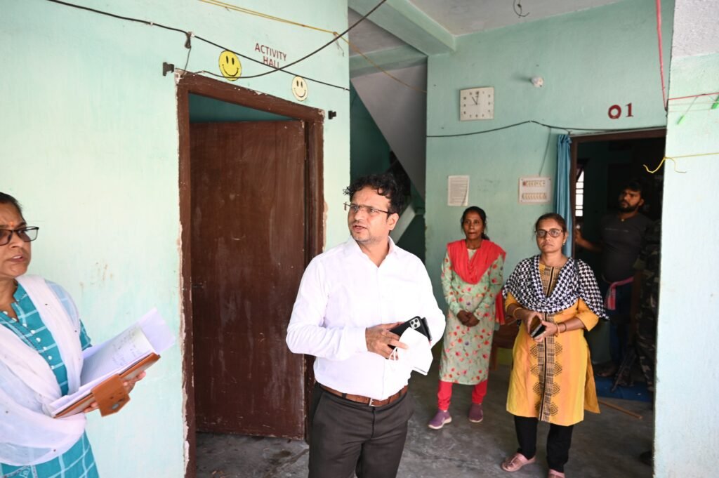 समाज कल्याण विभाग द्वारा संचालित संस्थाओं का हुआ निरीक्षण।