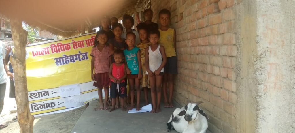 बाल मजदूरी एक कानूनी अपराध के साथ-साथ एक अभिशाप है, जिसको करने से बच्चों का सर्वांगीण विकास रुक जाता है :- सचिव विश्वनाथ भगत