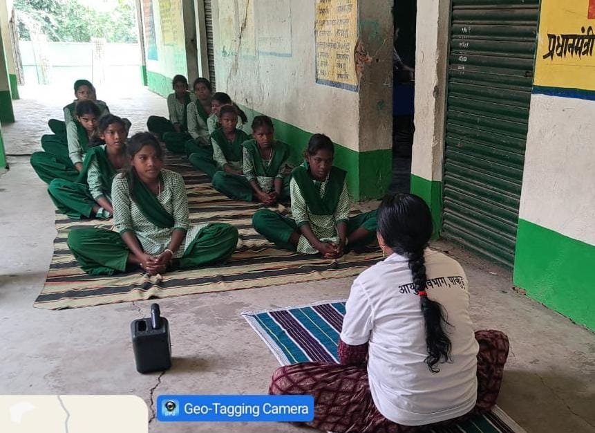 स्कूली बच्चों को योग का प्रशिक्षण, स्वास्थ्य जागरूकता के लिए आयुष विभाग की पहल